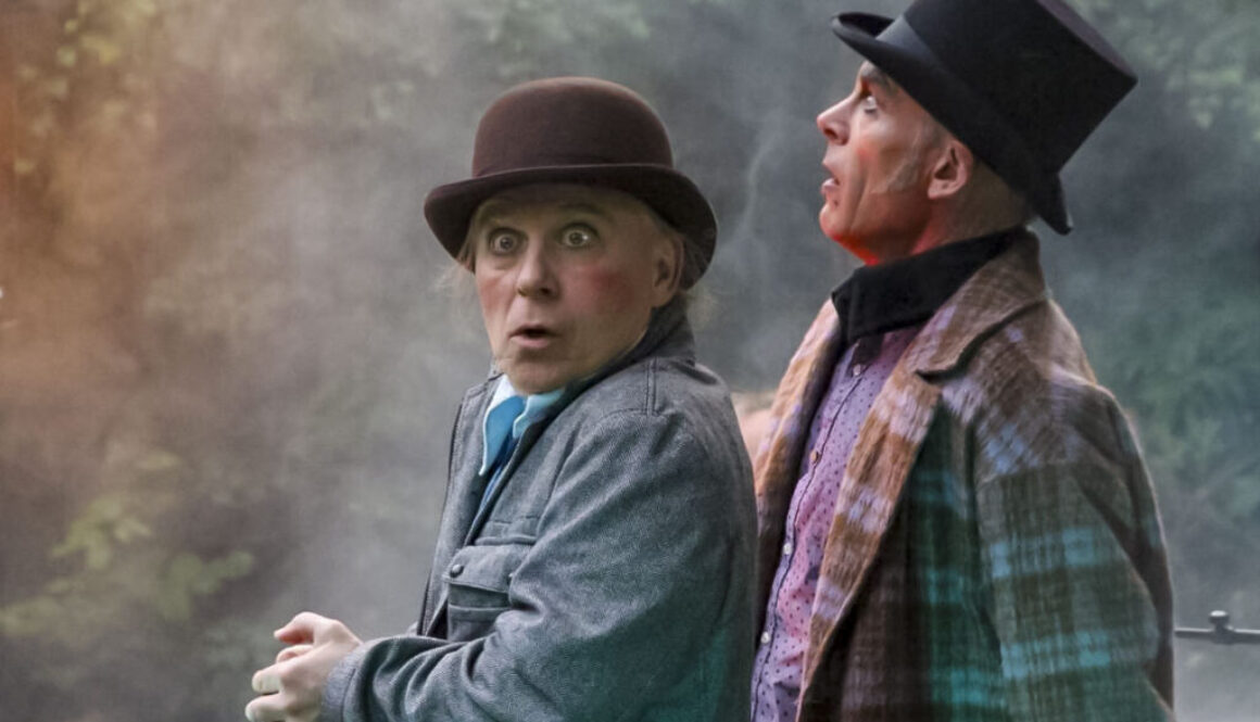 sherlock-holmes-michl-thorbecke-und-dr-watson-peter-herff-bei-naechtlichen-ermittlungen-im-dartmoor_c_Thomas_Krumm